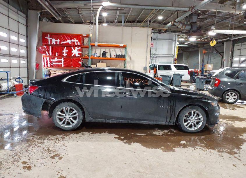 Photo 14 of 2017 Chevrolet Malibu 1LT (VIN 1G1ZE5ST7HF224042)