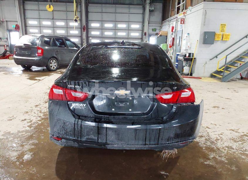 Photo 17 of 2017 Chevrolet Malibu 1LT (VIN 1G1ZE5ST7HF224042)