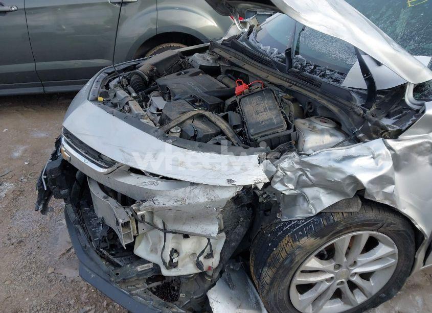 Photo 6 of 2017 Chevrolet Malibu 1LT (VIN 1G1ZE5ST7HF234585)