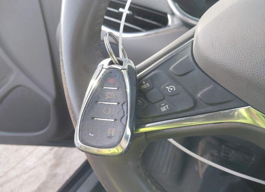 Photo 11 of 2017 Chevrolet Malibu 1LT (VIN 1G1ZE5ST7HF256876)