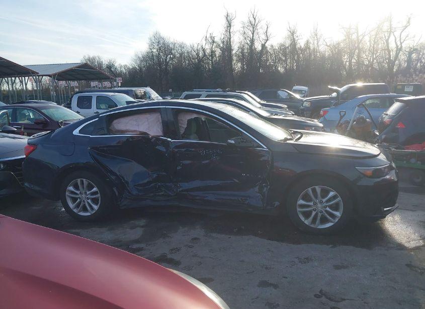 Photo 13 of 2017 Chevrolet Malibu 1LT (VIN 1G1ZE5ST7HF256876)