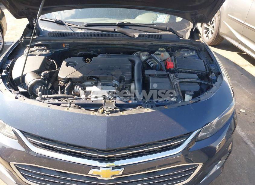 Photo 10 of 2017 Chevrolet Malibu 1LT (VIN 1G1ZE5ST7HF279204)