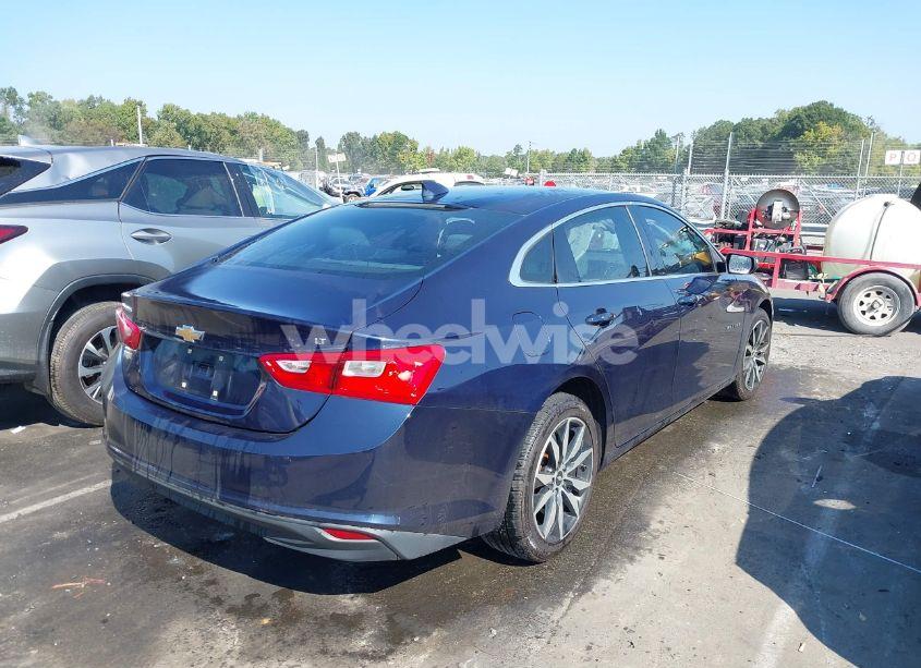 Photo 4 of 2017 Chevrolet Malibu 1LT (VIN 1G1ZE5ST7HF279204)