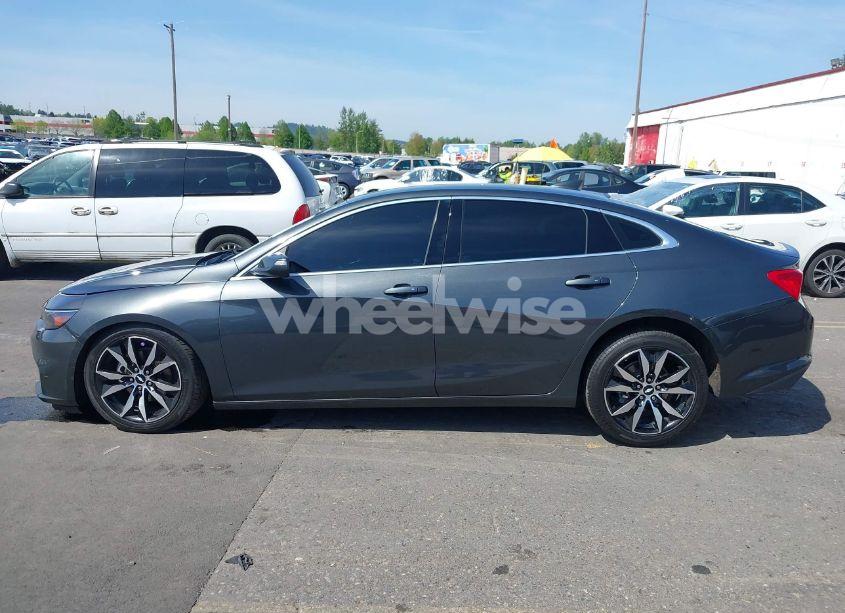 Photo 14 of 2017 Chevrolet Malibu 1LT (VIN 1G1ZE5ST7HF283351)