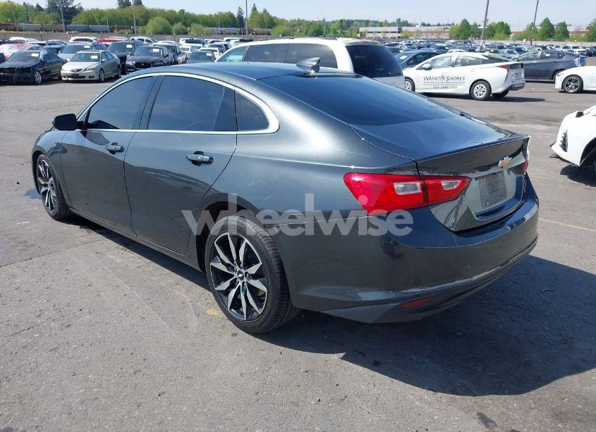 Photo 3 of 2017 Chevrolet Malibu 1LT (VIN 1G1ZE5ST7HF283351)