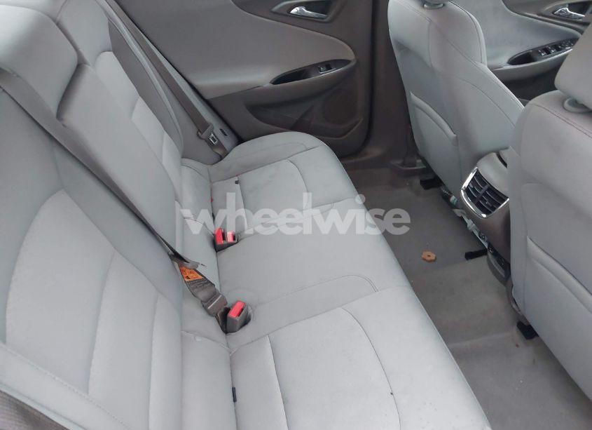 Photo 8 of 2017 Chevrolet Malibu 1LT (VIN 1G1ZE5ST7HF284306)