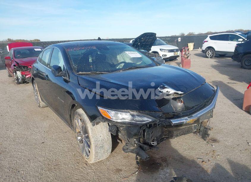 2023 Chevrolet Malibu FWD 2LT (VIN 1G1ZE5ST7PF123047) main photo