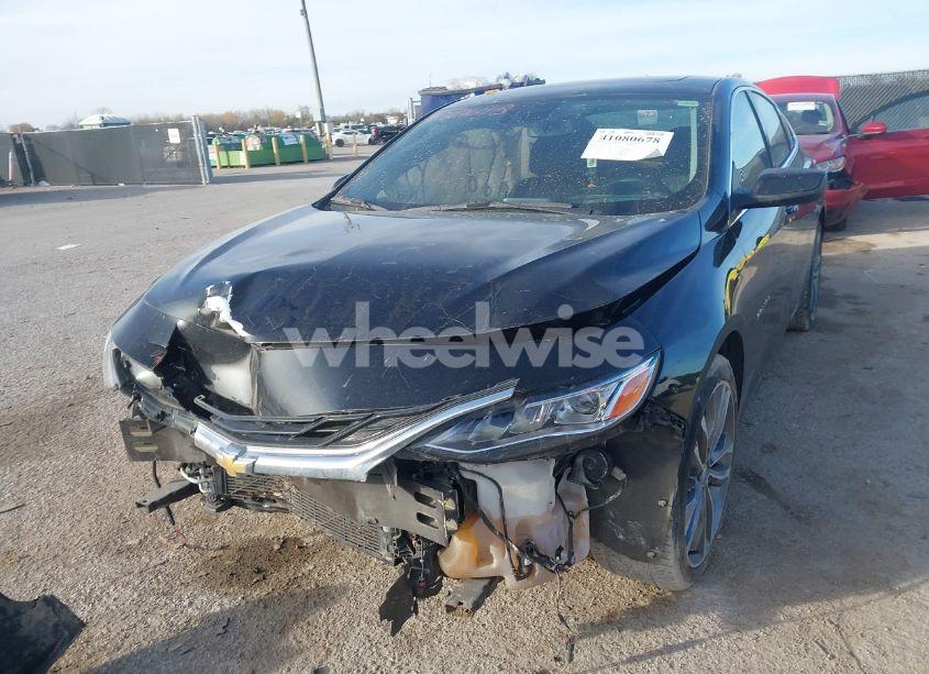 Photo 2 of 2023 Chevrolet Malibu FWD 2LT (VIN 1G1ZE5ST7PF123047)