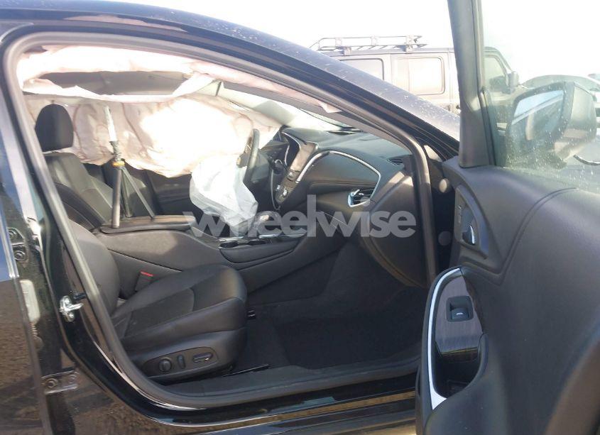 Photo 5 of 2023 Chevrolet Malibu FWD 2LT (VIN 1G1ZE5ST7PF123047)