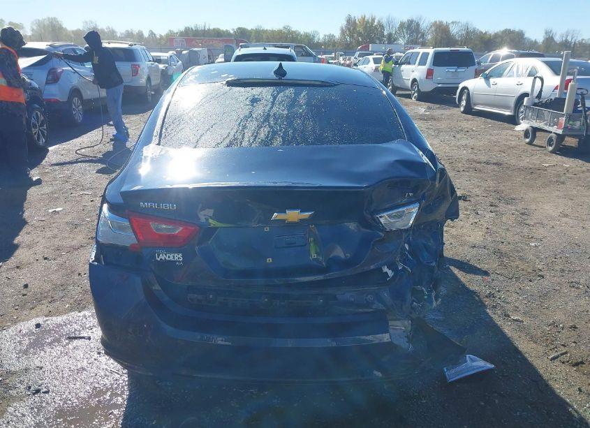 Photo 16 of 2016 Chevrolet Malibu 1LT (VIN 1G1ZE5ST8GF171110)