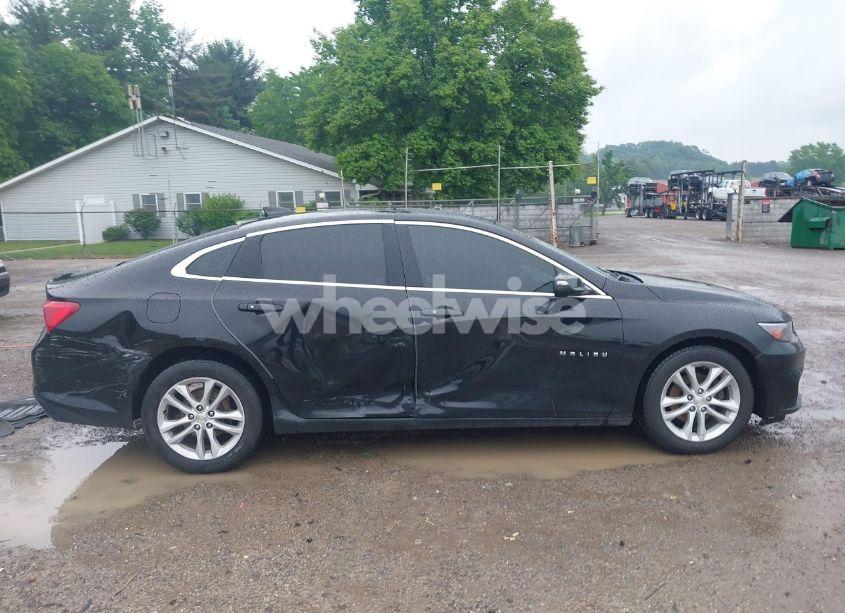 Photo 13 of 2016 Chevrolet Malibu 1LT (VIN 1G1ZE5ST8GF177859)
