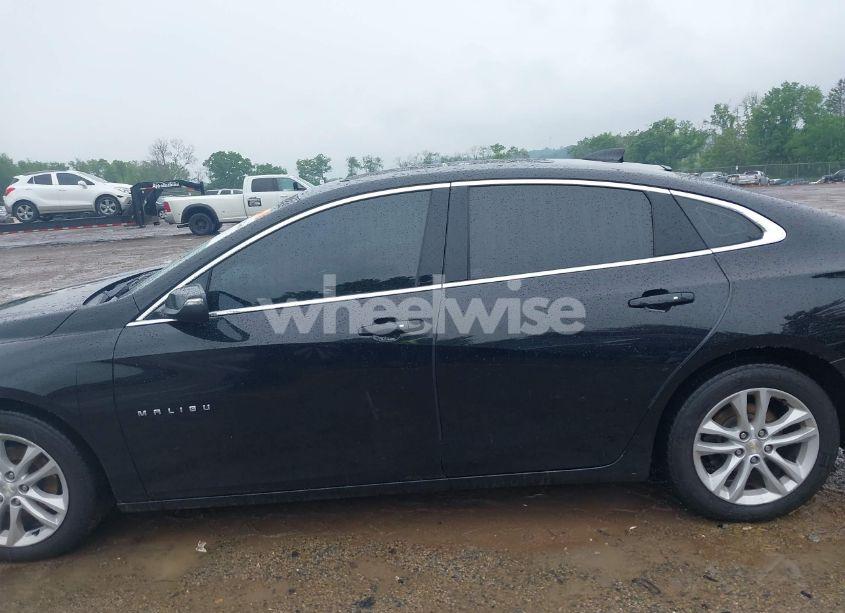 Photo 14 of 2016 Chevrolet Malibu 1LT (VIN 1G1ZE5ST8GF177859)