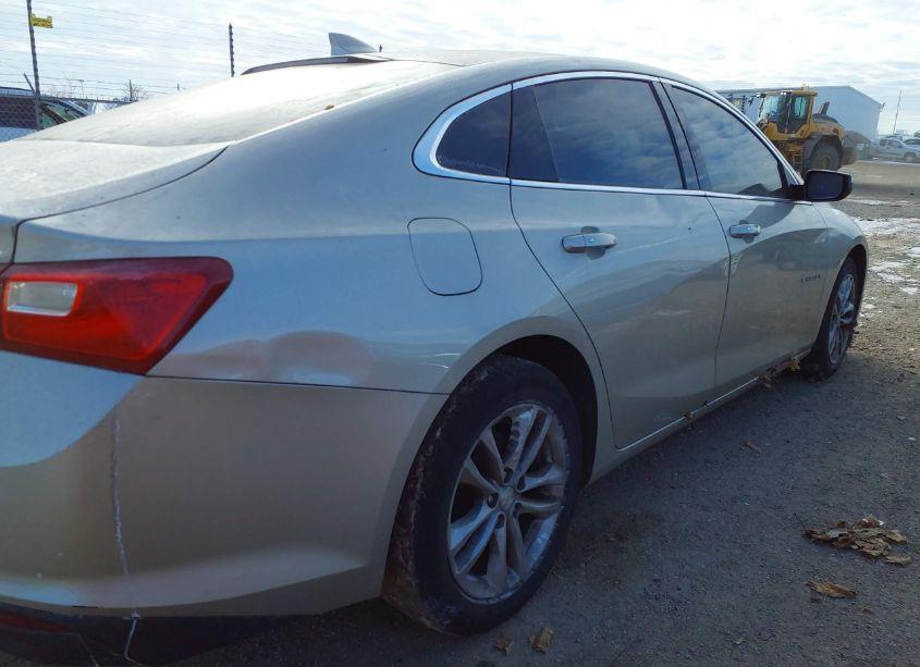 Photo 6 of 2016 Chevrolet Malibu 1LT (VIN 1G1ZE5ST8GF192314)