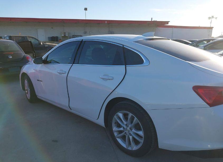 Photo 14 of 2016 Chevrolet Malibu 1LT (VIN 1G1ZE5ST8GF214294)