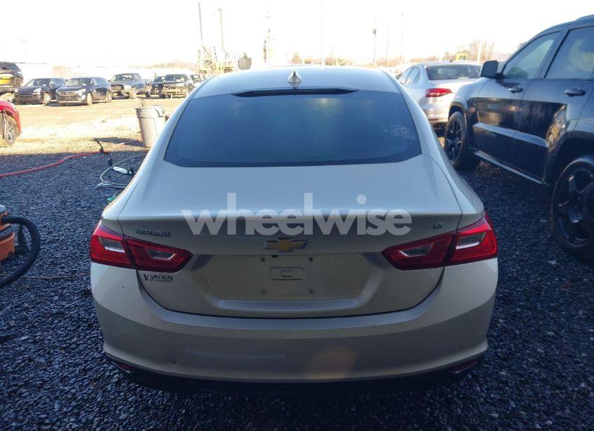 Photo 17 of 2016 Chevrolet Malibu 1LT (VIN 1G1ZE5ST8GF214439)