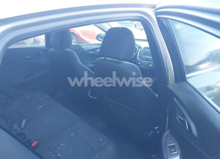 Photo 8 of 2016 Chevrolet Malibu 1LT (VIN 1G1ZE5ST8GF214439)