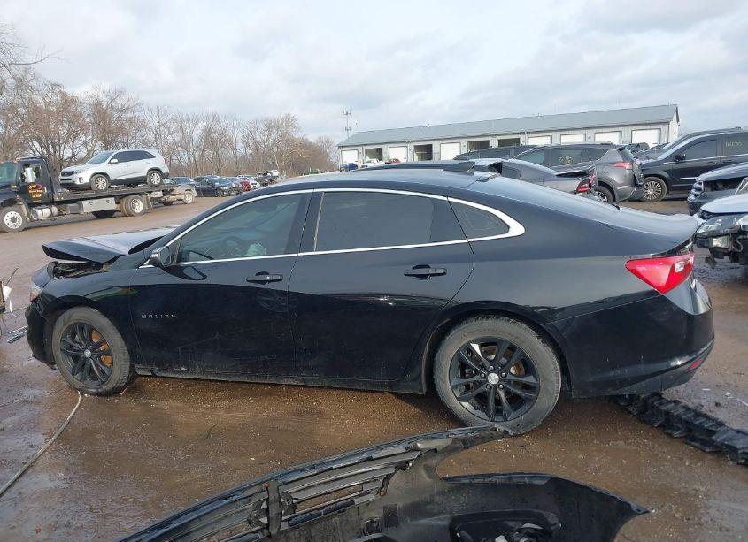 Photo 14 of 2016 Chevrolet Malibu 1LT (VIN 1G1ZE5ST8GF215669)