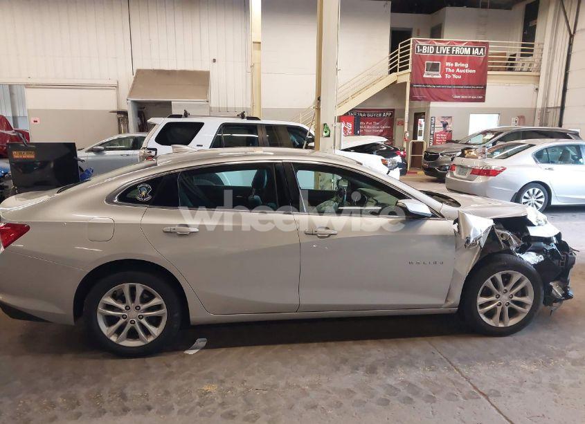 Photo 13 of 2016 Chevrolet Malibu 1LT (VIN 1G1ZE5ST8GF216952)