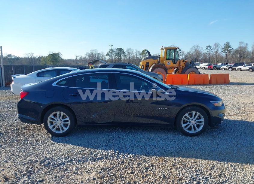 Photo 13 of 2016 Chevrolet Malibu 1LT (VIN 1G1ZE5ST8GF234755)