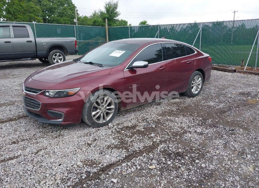 Photo 2 of 2016 Chevrolet Malibu 1LT (VIN 1G1ZE5ST8GF237655)