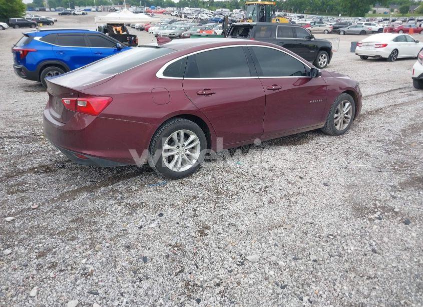 Photo 4 of 2016 Chevrolet Malibu 1LT (VIN 1G1ZE5ST8GF237655)