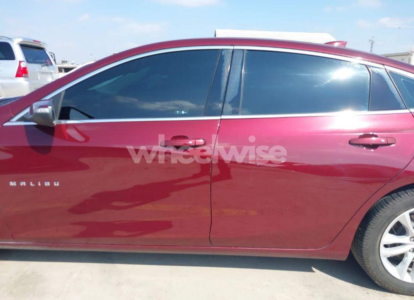 Photo 14 of 2016 Chevrolet Malibu 1LT (VIN 1G1ZE5ST8GF260918)