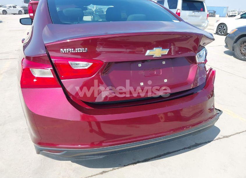 Photo 17 of 2016 Chevrolet Malibu 1LT (VIN 1G1ZE5ST8GF260918)