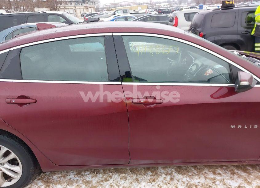 Photo 13 of 2016 Chevrolet Malibu 1LT (VIN 1G1ZE5ST8GF264807)