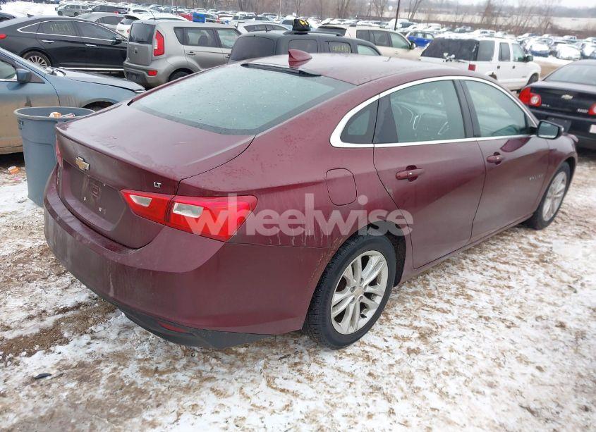 Photo 4 of 2016 Chevrolet Malibu 1LT (VIN 1G1ZE5ST8GF264807)