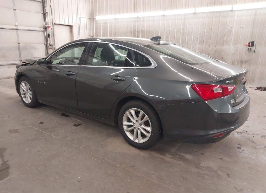 Photo 3 of 2016 Chevrolet Malibu 1LT (VIN 1G1ZE5ST8GF269909)