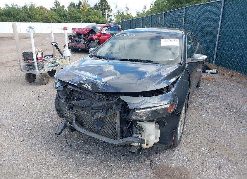Photo 2 of 2016 Chevrolet Malibu 1LT (VIN 1G1ZE5ST8GF271174)