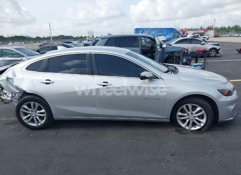 Photo 14 of 2016 Chevrolet Malibu LT (VIN 1G1ZE5ST8GF276522)