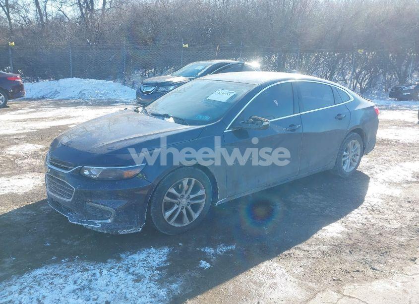 Photo 2 of 2016 Chevrolet Malibu 1LT (VIN 1G1ZE5ST8GF287536)