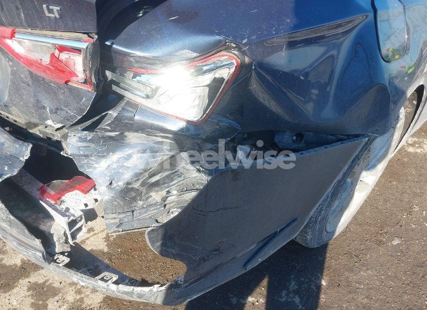 Photo 6 of 2016 Chevrolet Malibu 1LT (VIN 1G1ZE5ST8GF287536)