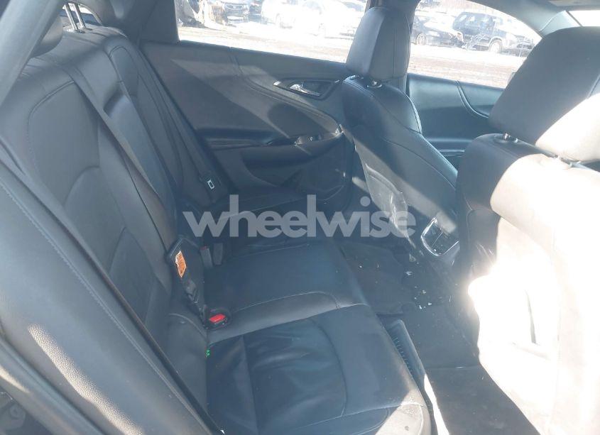 Photo 8 of 2016 Chevrolet Malibu 1LT (VIN 1G1ZE5ST8GF287536)