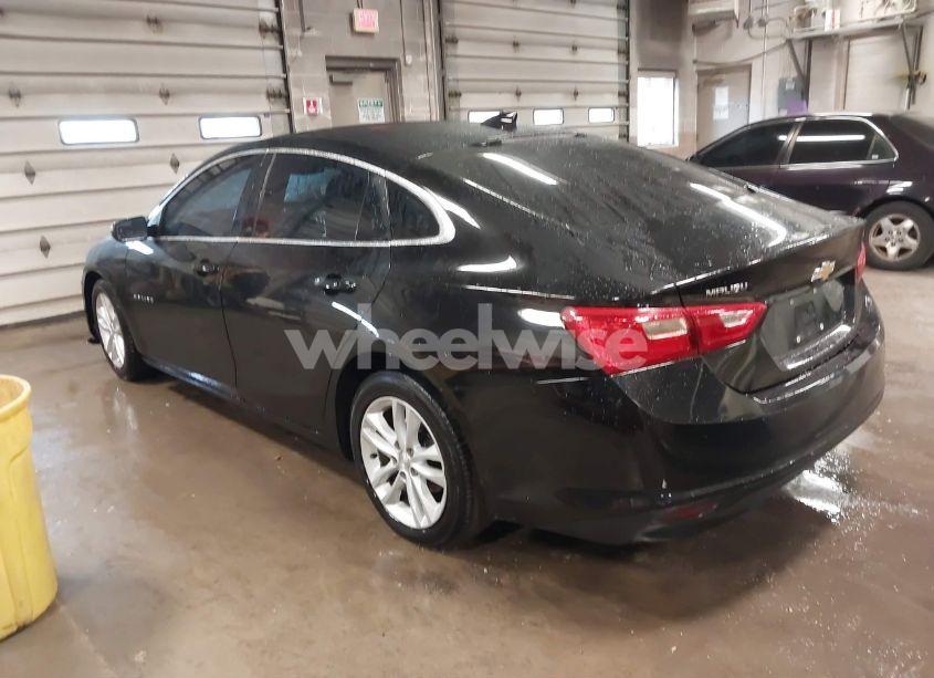 Photo 3 of 2016 Chevrolet Malibu 1LT (VIN 1G1ZE5ST8GF295524)