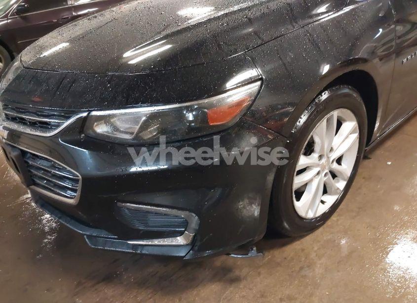 Photo 6 of 2016 Chevrolet Malibu 1LT (VIN 1G1ZE5ST8GF295524)