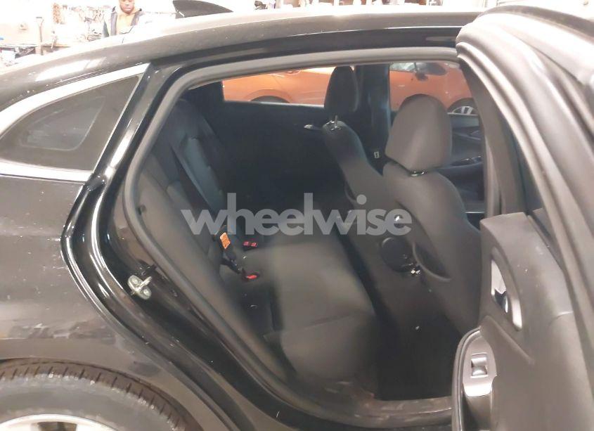 Photo 8 of 2016 Chevrolet Malibu 1LT (VIN 1G1ZE5ST8GF295524)