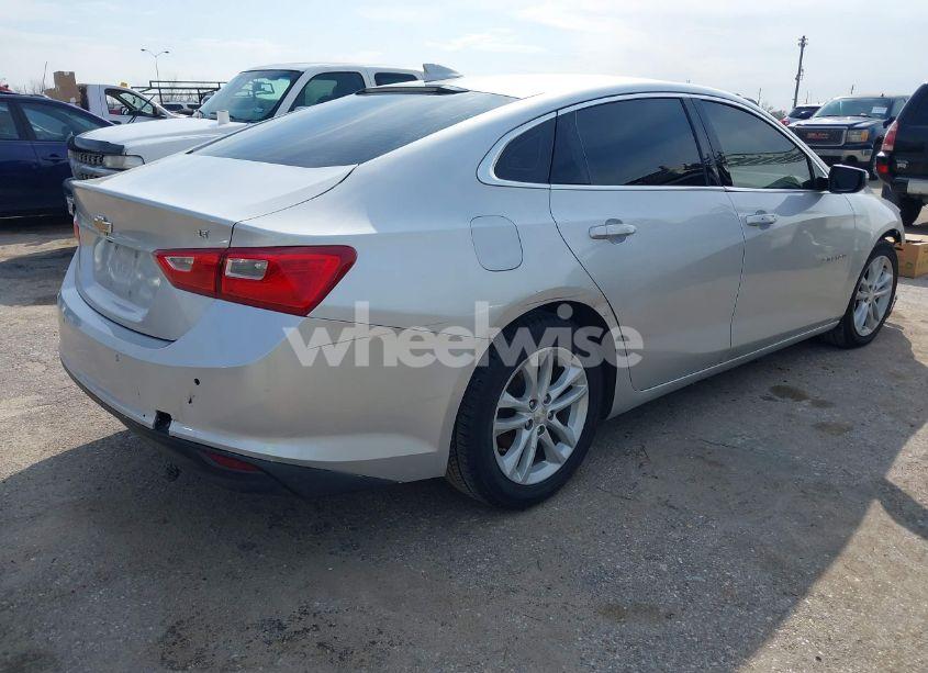 Photo 4 of 2016 Chevrolet Malibu 1LT (VIN 1G1ZE5ST8GF321443)
