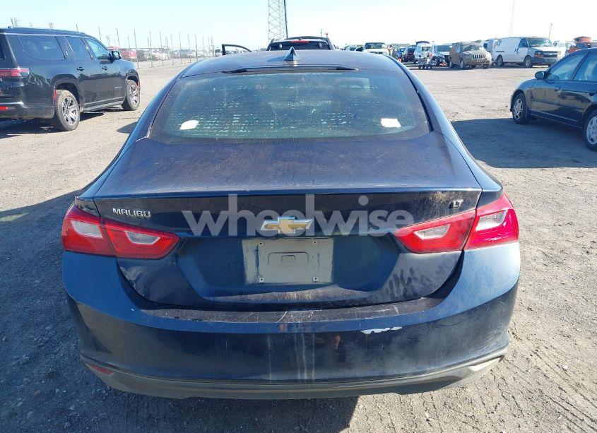 Photo 16 of 2016 Chevrolet Malibu 1LT (VIN 1G1ZE5ST8GF350151)