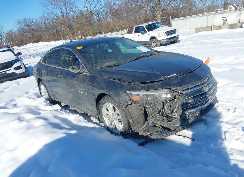 2017 Chevrolet Malibu (VIN 1G1ZE5ST8HF103438) main photo