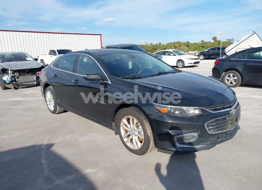 2017 Chevrolet Malibu 1LT (VIN 1G1ZE5ST8HF106503) main photo