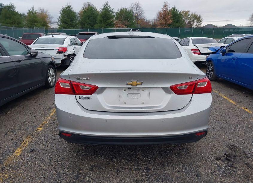 Photo 16 of 2017 Chevrolet Malibu 1LT (VIN 1G1ZE5ST8HF120868)