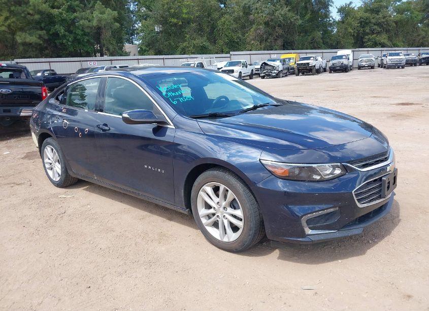 2017 Chevrolet Malibu 1LT (VIN 1G1ZE5ST8HF127738) main photo
