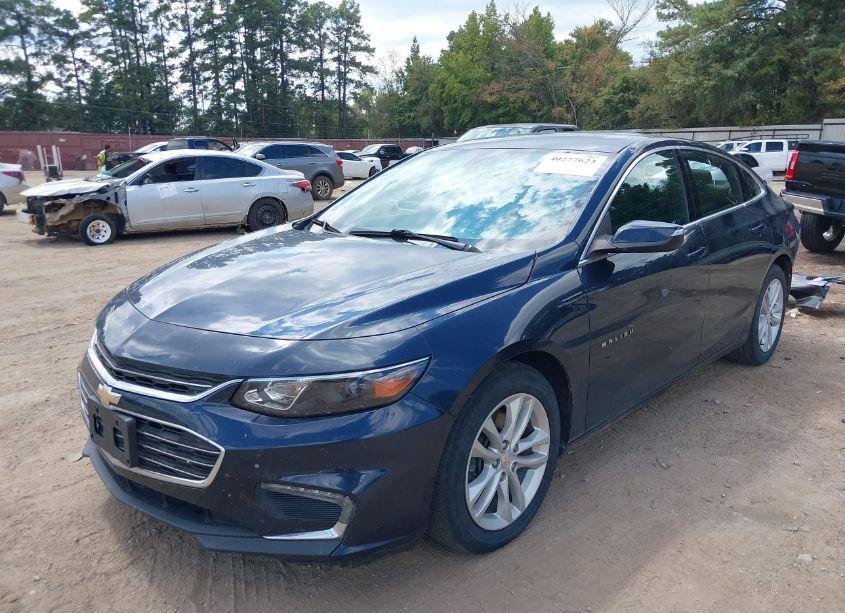 Photo 2 of 2017 Chevrolet Malibu 1LT (VIN 1G1ZE5ST8HF127738)