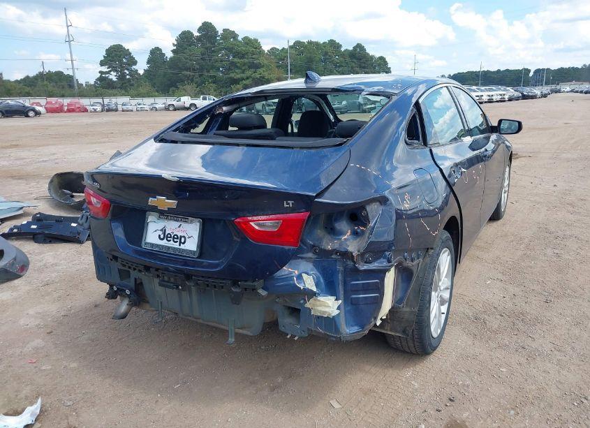 Photo 6 of 2017 Chevrolet Malibu 1LT (VIN 1G1ZE5ST8HF127738)