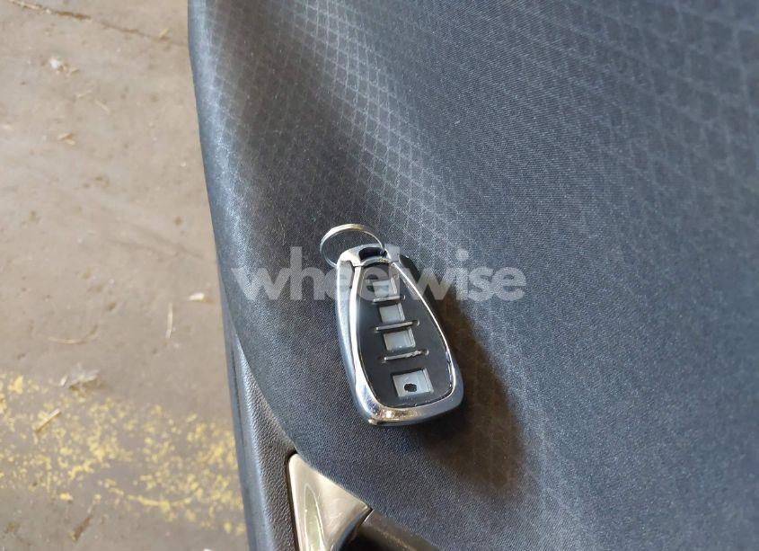 Photo 11 of 2017 Chevrolet Malibu 1LT (VIN 1G1ZE5ST8HF130090)