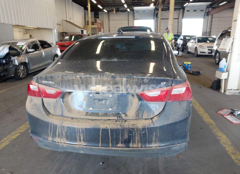 Photo 17 of 2017 Chevrolet Malibu 1LT (VIN 1G1ZE5ST8HF130090)