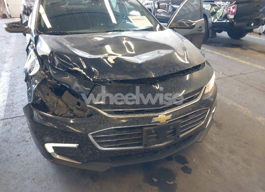 Photo 6 of 2017 Chevrolet Malibu 1LT (VIN 1G1ZE5ST8HF130090)