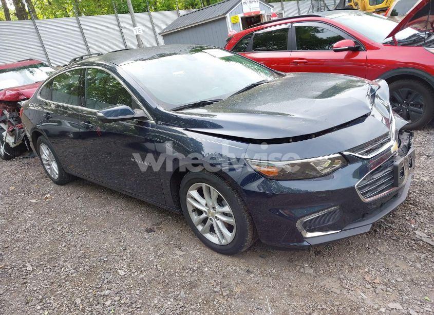2017 Chevrolet Malibu 1LT (VIN 1G1ZE5ST8HF131790) main photo